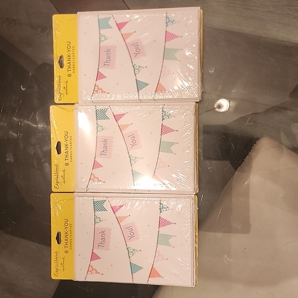 ×24 New Hallmark Thank You Notes w/Envelopes - Preppy Ribbon Flag